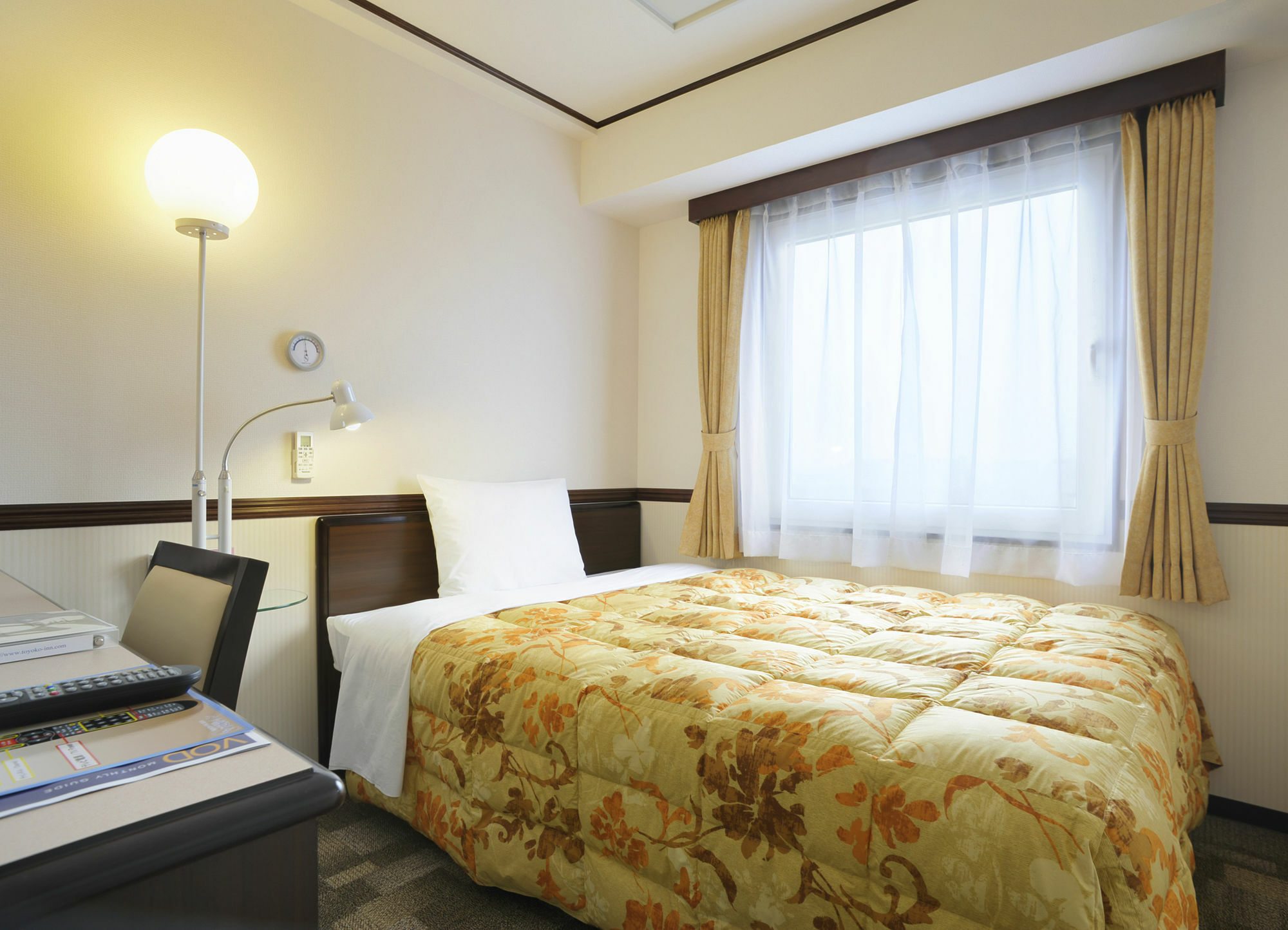 Toyoko Inn Kanda Akihabara Tokyo Exterior photo